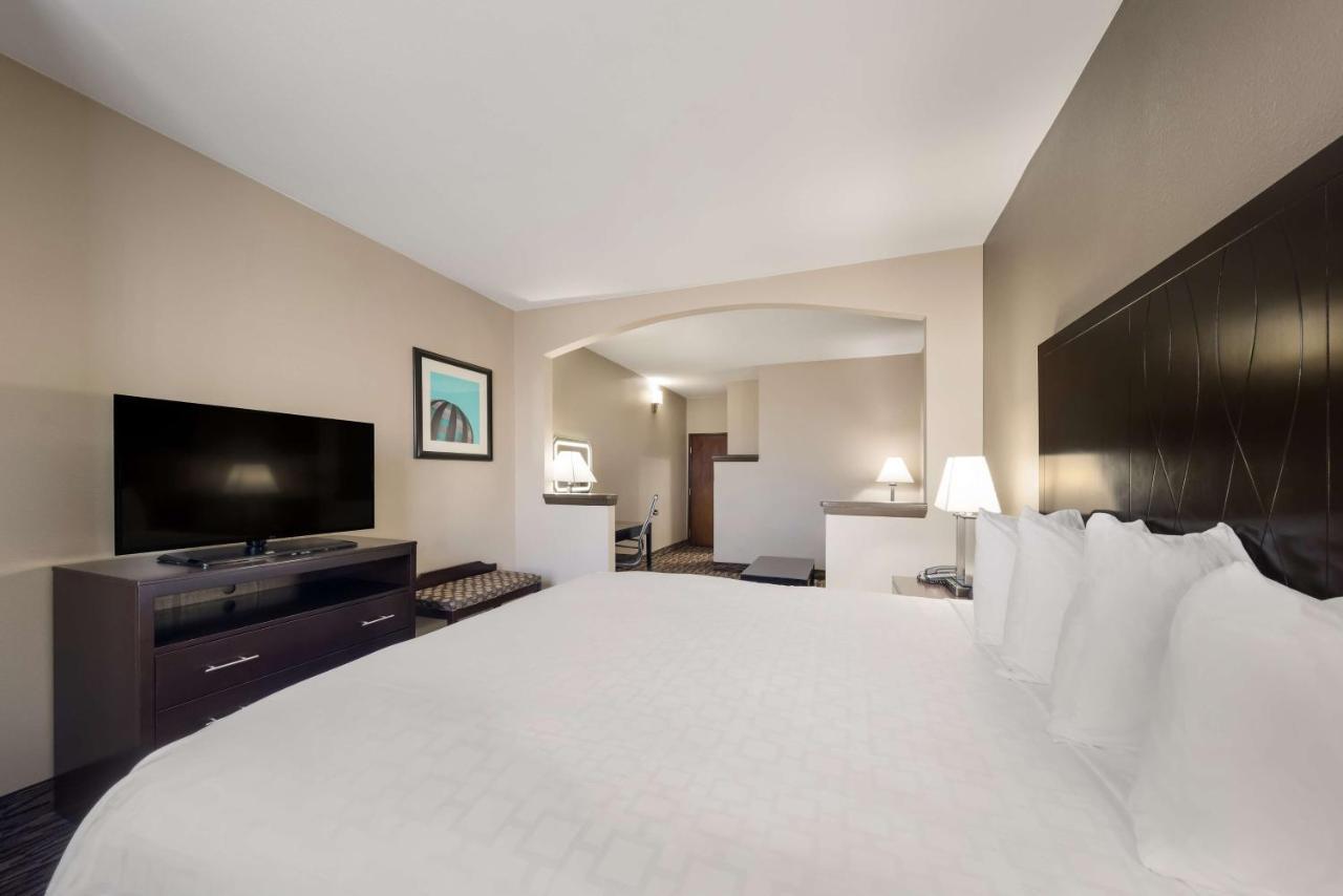 Surestay Plus Hotel By Best Western Plano Buitenkant foto