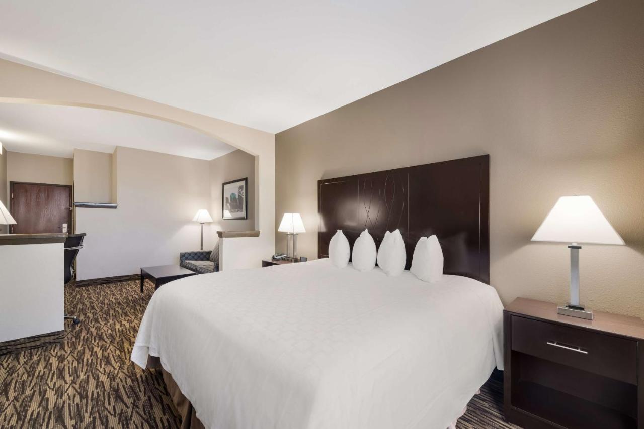 Surestay Plus Hotel By Best Western Plano Buitenkant foto